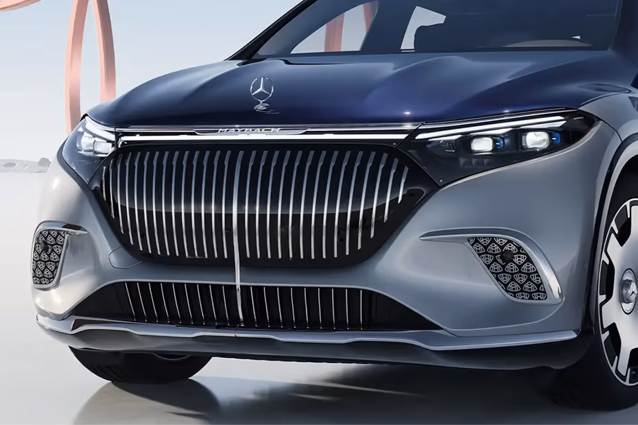 Mercedes-Benz Maybach EQS 2026 front Grille Design