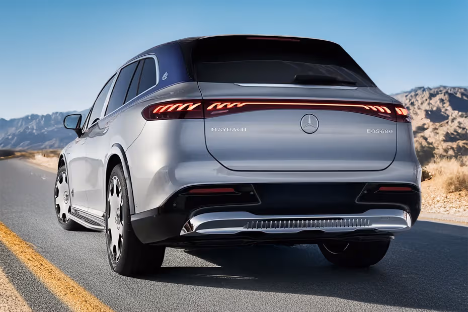 Mercedes-Benz Maybach EQS 2026 Rear View With LED Taillights