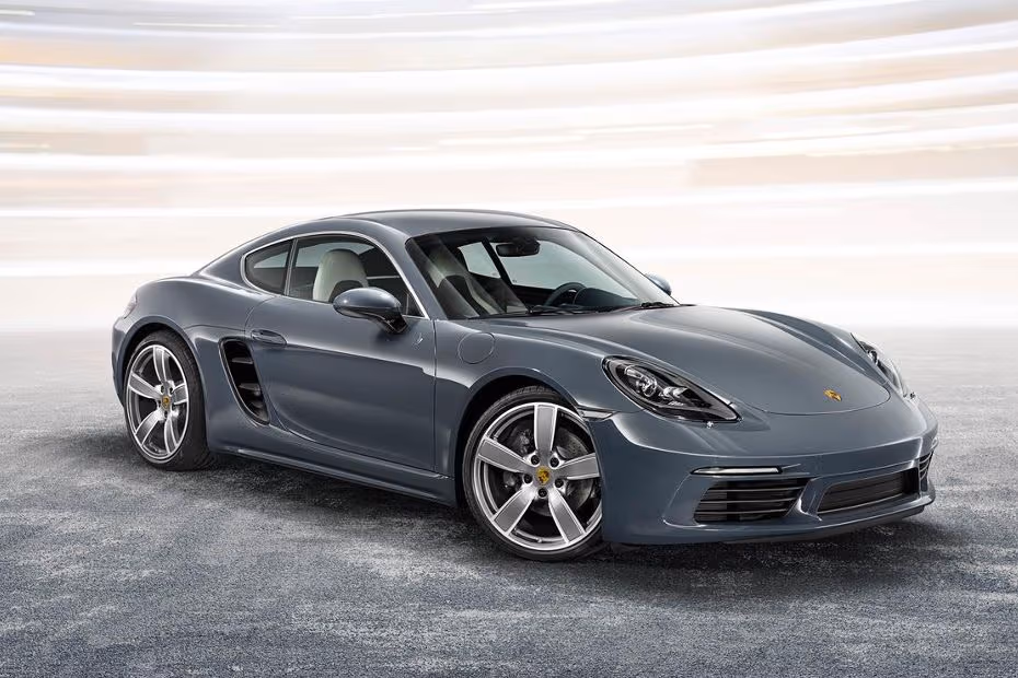 Porsche 718 2026 Front Right Perspective View