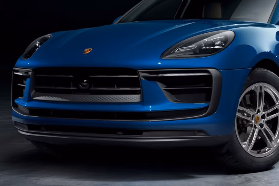 Porsche Macan 2026 Front Grille Design