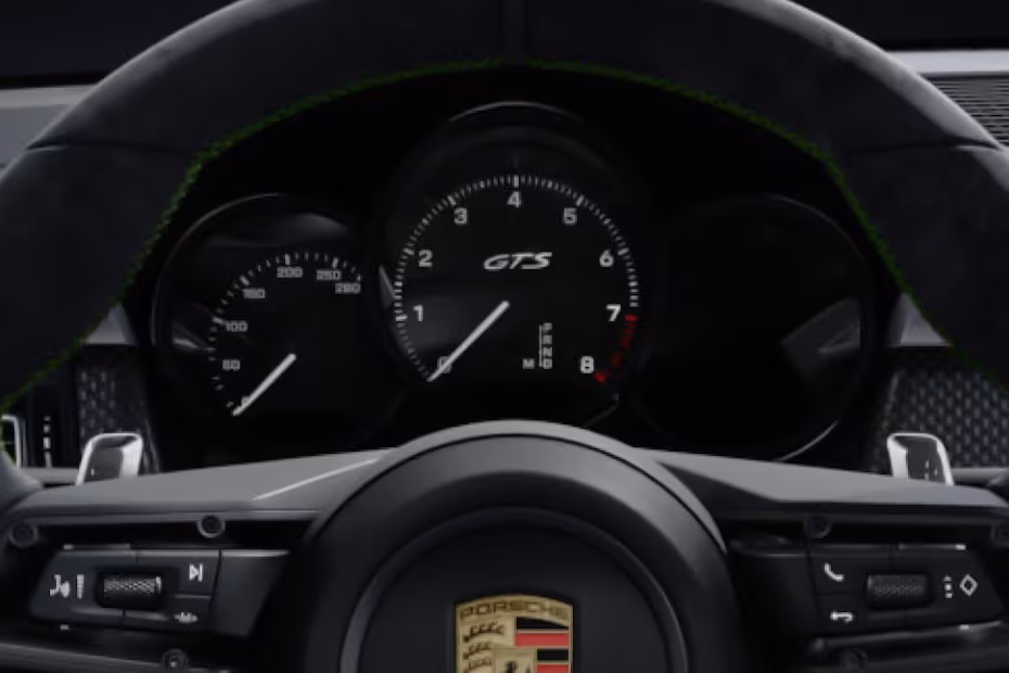 Porsche Macan 2026 Illuminated Driver Instrument Cluster
