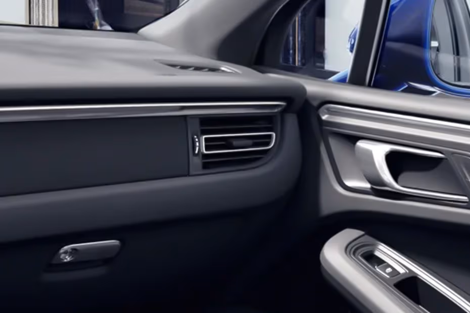 Porsche Macan 2026 Interior Corner Dashboard Side AC Vent