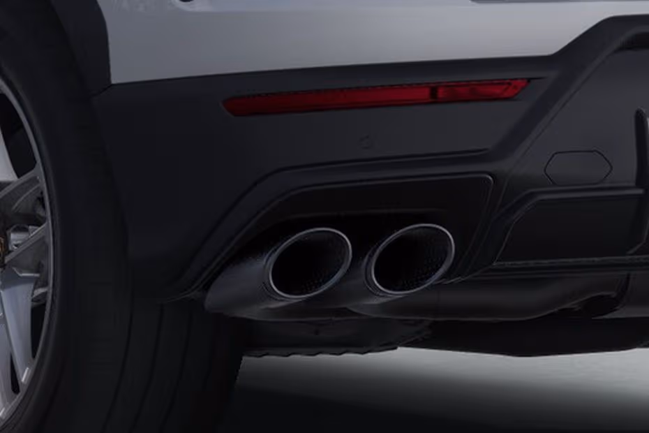 Lamborghini Urus 2026 Rear Bumper with Dual Exhaust Outlets