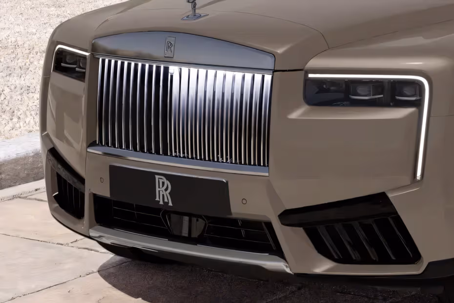  Rolls Royce Cullinan 2026 SUV Grille Mounted Front Emblem