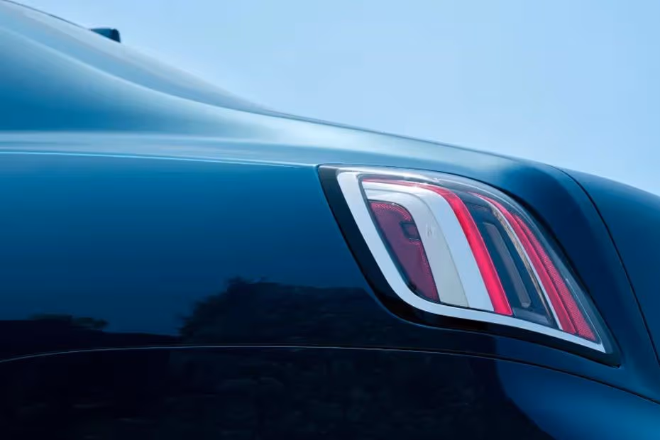 Rolls Royce Ghost 2026 Connected LED Taillight