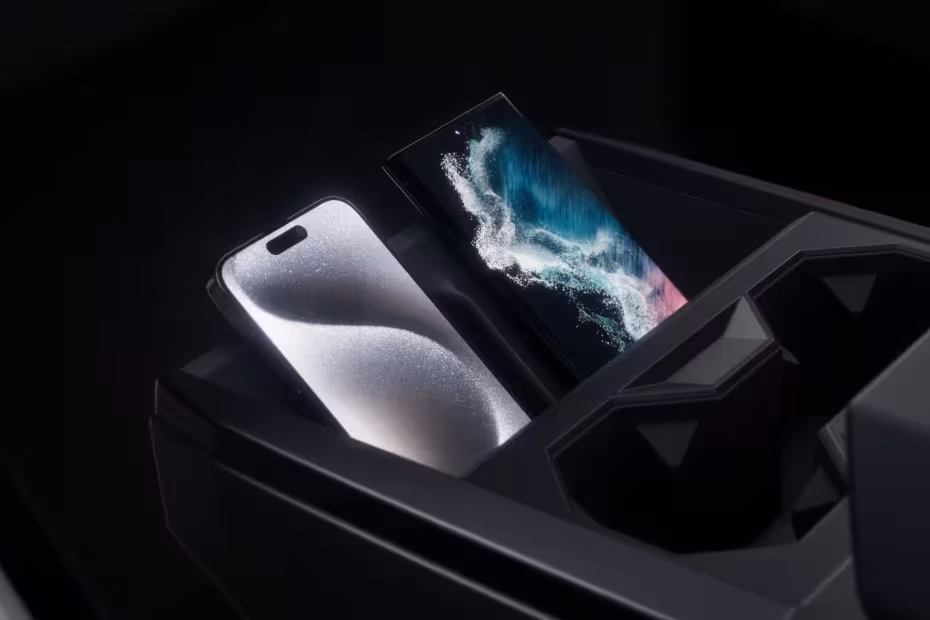 Tesla Cybertruck 2026 Center Tunnel with attached Smartphone