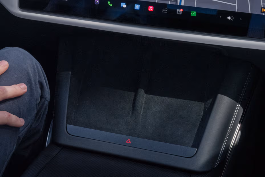 Tesla Model X 2026 Center Tunnel with Attached Smartphone