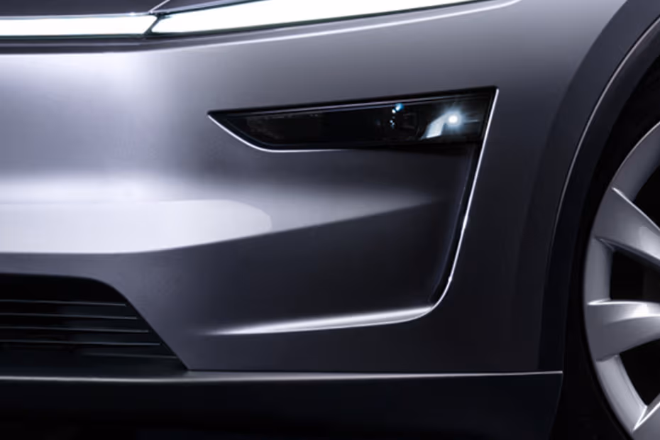 Tesla Model Y 2026 Front Bumper Mounted Fog Lamp