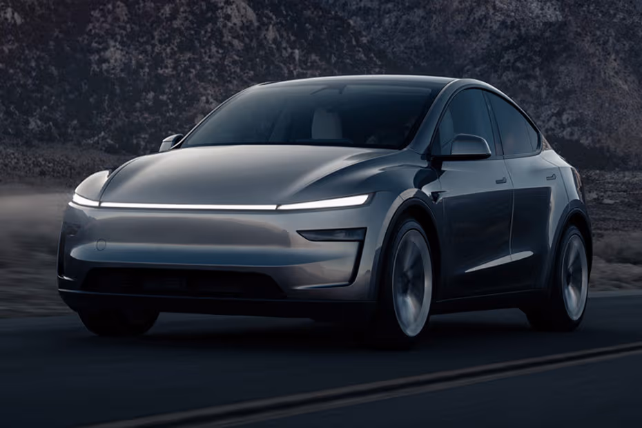 Tesla Model Y 2026 Front Left Side Angle View on City Street