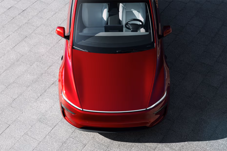 Tesla Model Y 2026 Top Exterior View