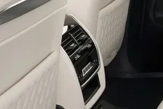 BMW X7 Rear AC Controls