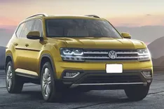  Volkswagen Teramont 2024 Right Side Front View