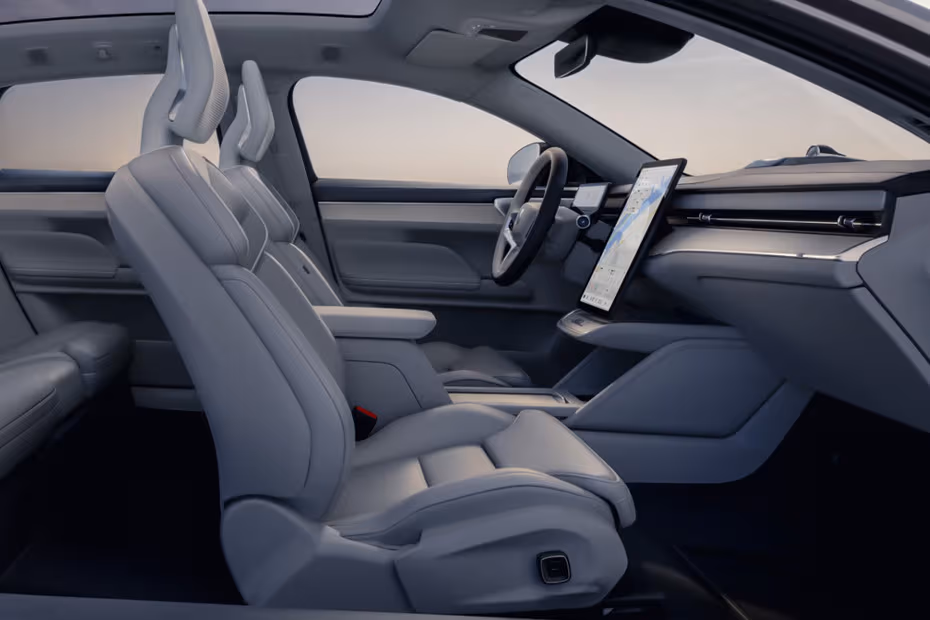 Volvo ES90 2026 Driver Side Interior Door Panel
