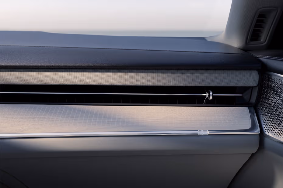 Volvo ES90 2026 Interior Corner Dashboard Side AC Vent