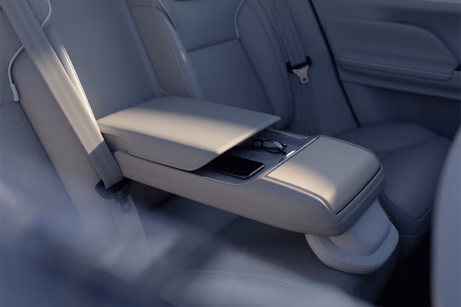 Volvo ES90 2026 Interior Second Row Rear Centre Armrest