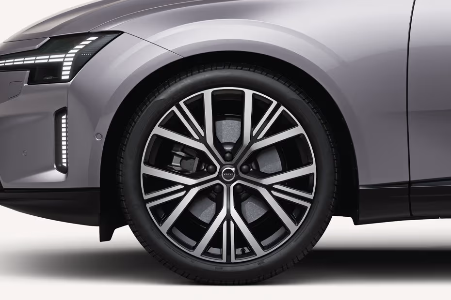 Volvo ES90 2026 Sedan left side profile with alloy wheels