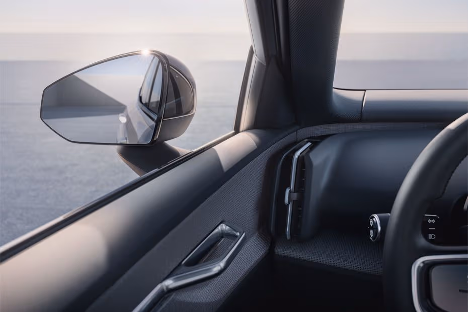 Volvo EX30 2026 ORVM glass close-up