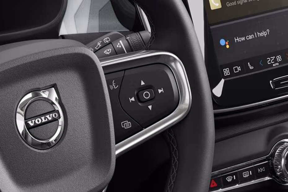 Volvo XC40 Recharge 2026 Right Steering Wheel Controls